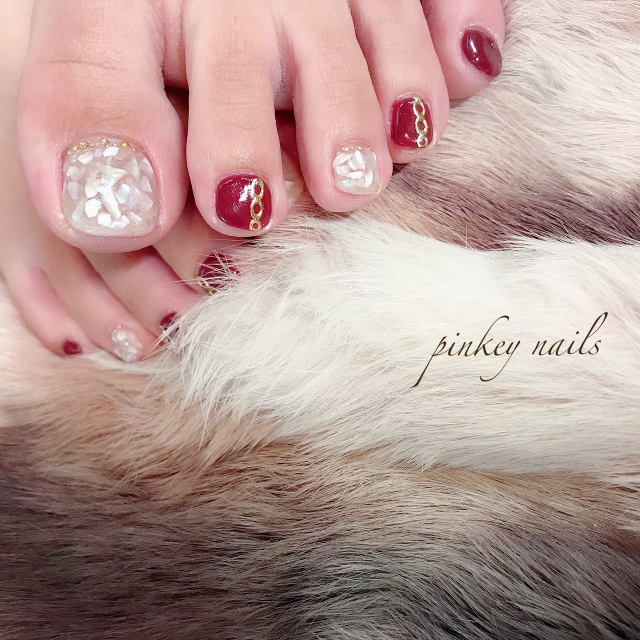 秋 冬 オールシーズン 女子会 フット Pinkey Nailsのネイルデザイン No ネイルブック