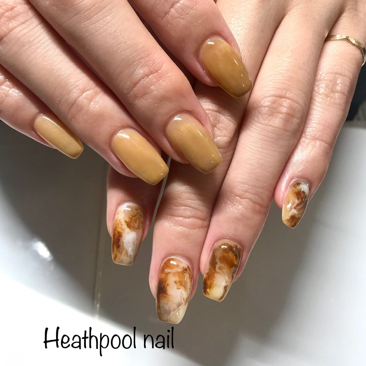 ハンド ニュアンス マーブル ホワイト ベージュ Heathpoolnailのネイルデザイン No ネイルブック