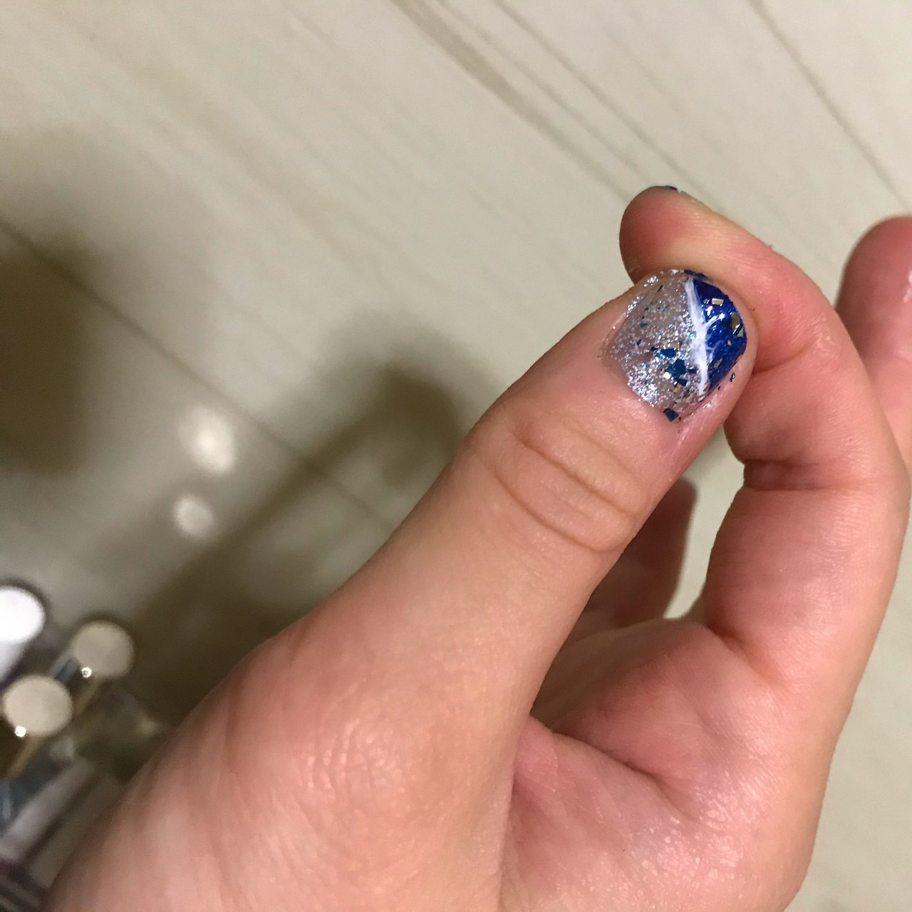 冬 ハンド 変形フレンチ ホログラム ラメ Nb2122ff1bfdc3のネイルデザイン No ネイルブック