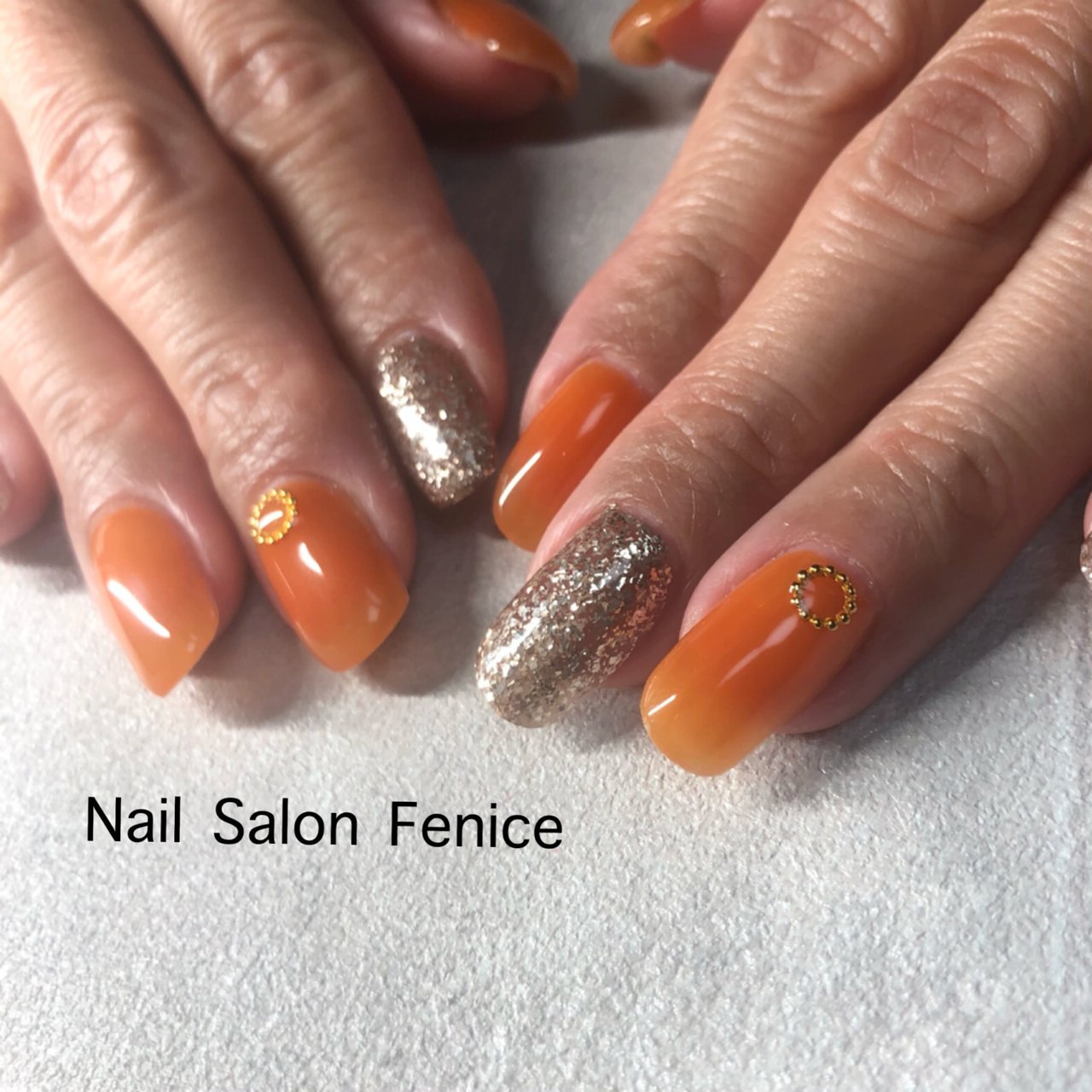 秋 ハンド ホログラム ラメ ワンカラー オギシマサヤカのネイルデザイン No ネイルブック