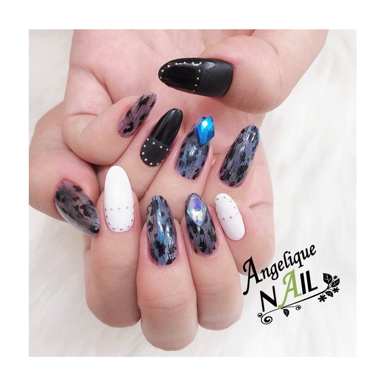 秋 ハンド ギャラクシー レオパード ホワイト Angelique Nailのネイルデザイン No ネイルブック