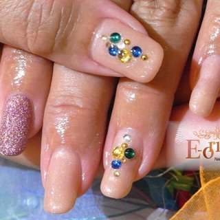 おすすめ順 ラメをポイントにのネイルデザイン ネイルブック