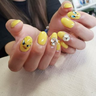 トゥイーティーのネイルデザイン 2ページ目 ネイルブック