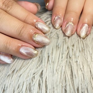 ゴールドアレンジのネイルデザイン ネイルブック