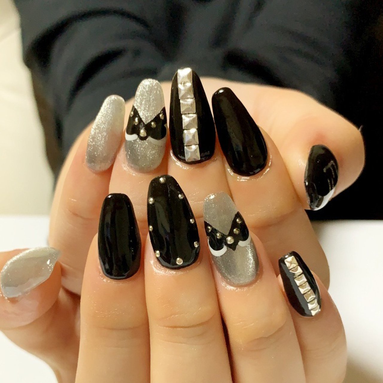 ハンド ブランド柄 マグネット ギャラクシー ブラック M A Rのネイルデザイン No ネイルブック