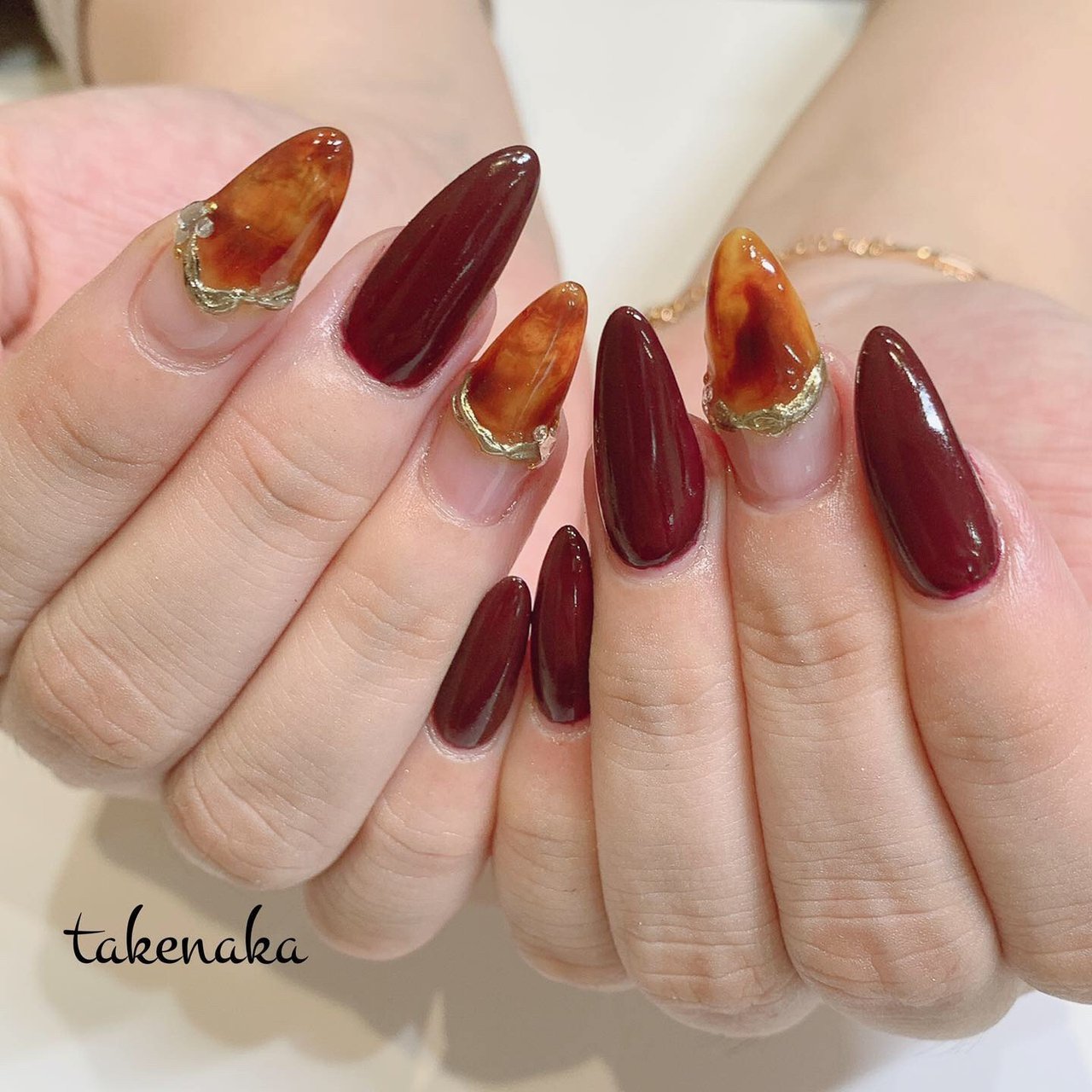 ハンド シンプル ビジュー ワンカラー べっ甲 Nailsalon Jewelのネイルデザイン No ネイルブック