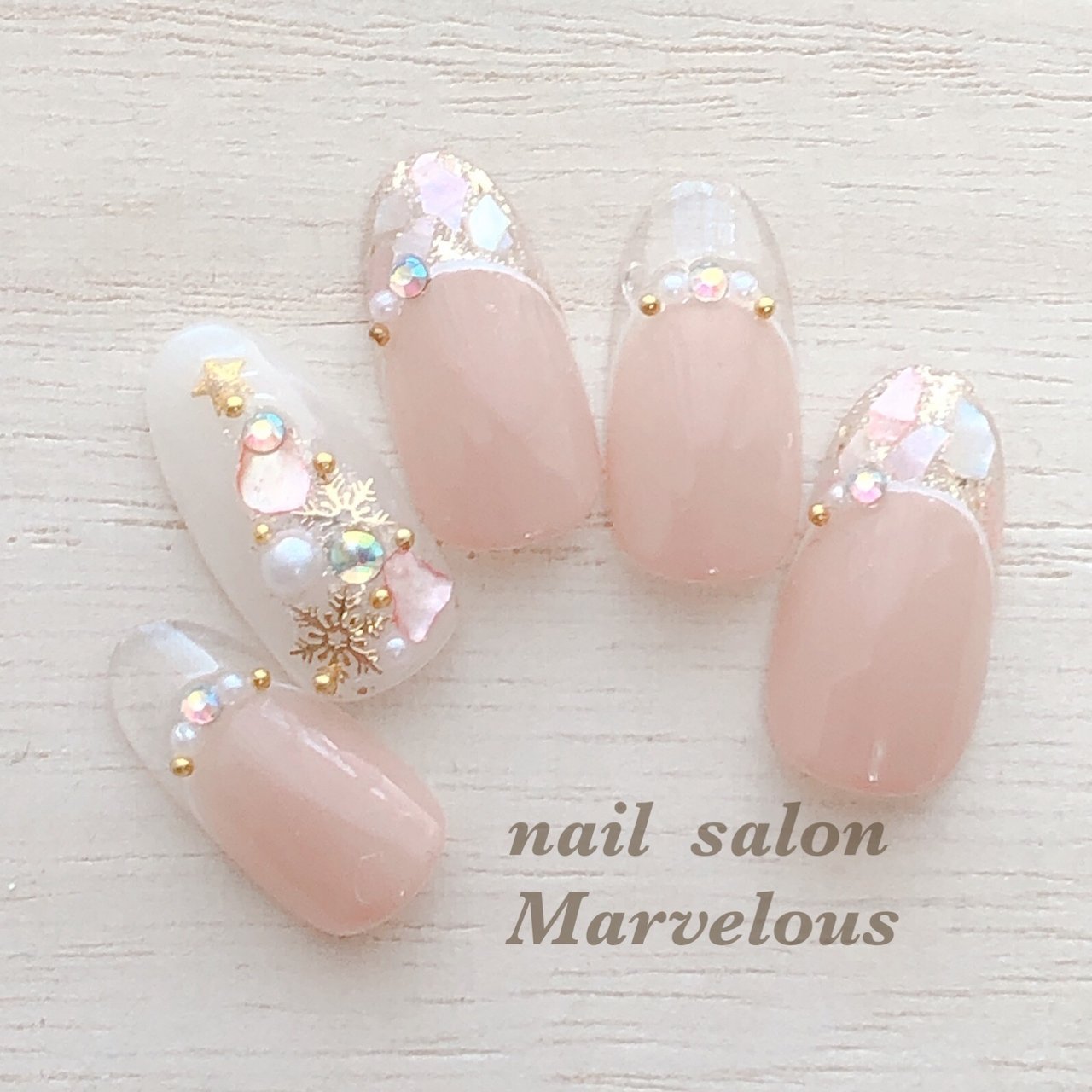 秋 冬 クリスマス オフィス ハンド 原田涼子 ｍarvelous大宮東口店 のネイルデザイン No ネイルブック