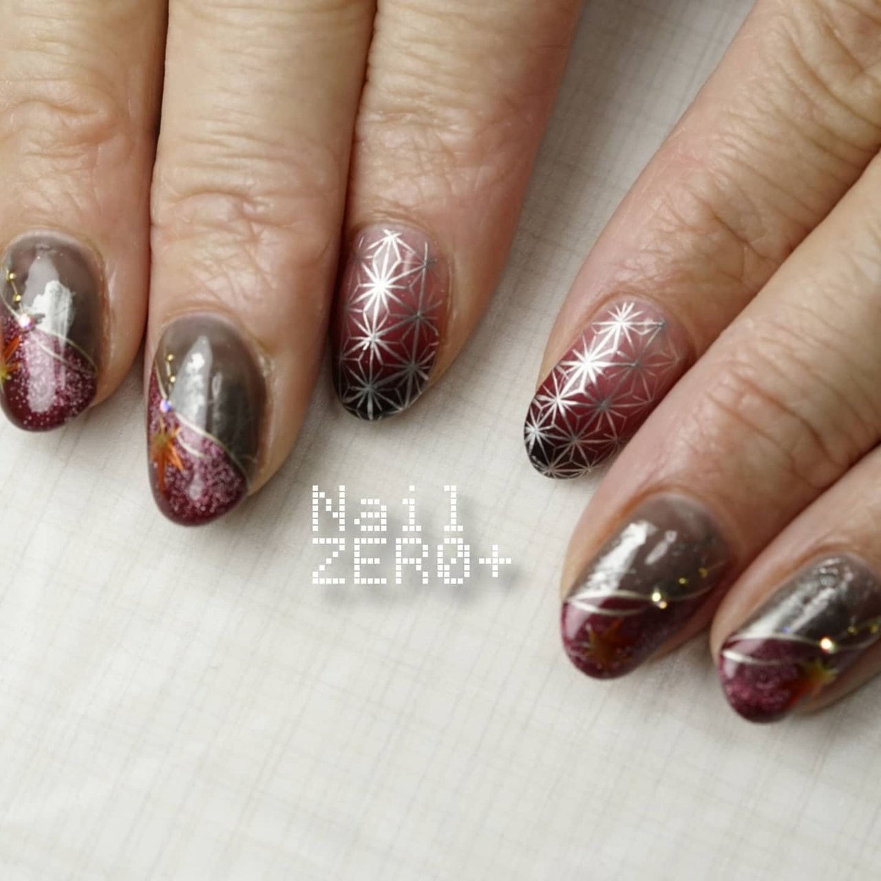 秋 デート 女子会 ハンド 変形フレンチ 塩見隼人 池袋 ネイルゼロプラスのネイルデザイン No ネイルブック