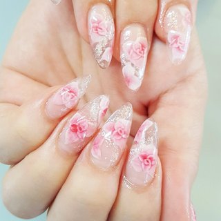 22年 新着順 薔薇埋め込みのネイルデザイン ネイルブック