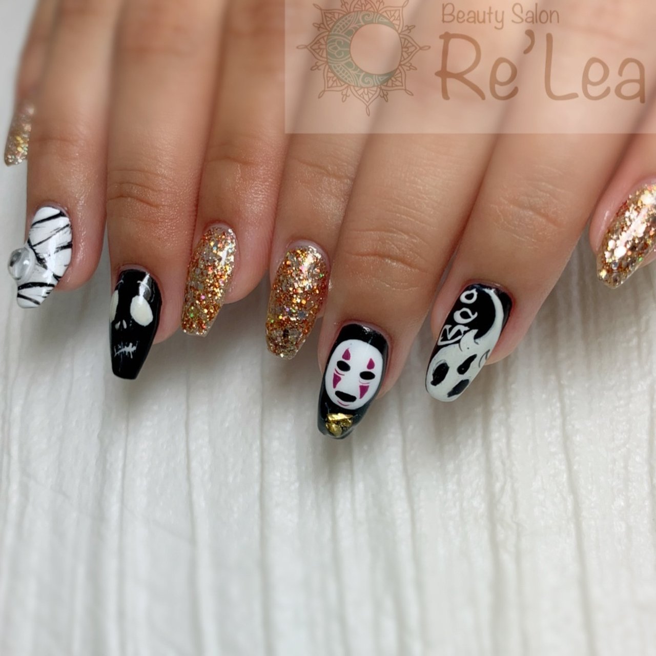 秋 ハロウィン ハンド ラメ ワンカラー Re Lea Mikiのネイルデザイン No ネイルブック