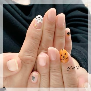 . ハロウィン🎃クリア
.
ハンドワンカラー￥4980〜
定額ハンドコース￥5980〜

#フィルイン一層残し 
#パラジェル
#傷ませない
#お気軽にお問い合わせ下さい 

insta@y.u.i_na
仙台市青葉区花京院

#ネイリスト#ネイルサロン#花京院#宮町#小田原#仙台ネイルサロン #宮城ネイルサロン #岩切 #ネイル#フィルイン#ワンカラーネイル#ジェルネイル#ジェルネイル検定#ニュアンスネイル#ネイル好きな人と繋がりたい#グラデーションネイル#まつ毛パーマ #オフィスネイル#シンプルネイル#秋ネイル#冬ネイル#ネイルサンプル#定額ネイル#ハロウィン #秋 #ハロウィン #ハンド #ワンカラー #キャラクター #ミディアム #ホワイト #クリア #オレンジ #ジェルネイル #お客様 #yuina #ネイルブック
