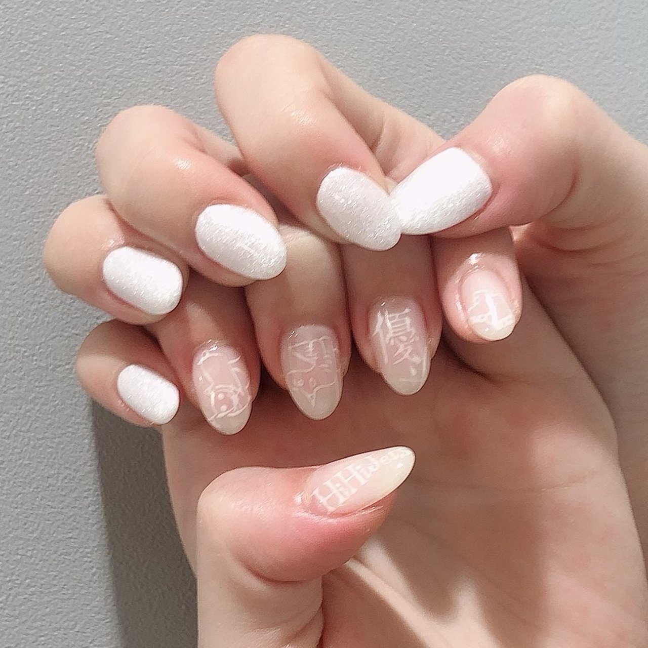 ライブ ハンド ラメ ワンカラー キャラクター おにぎり のネイルデザイン No ネイルブック