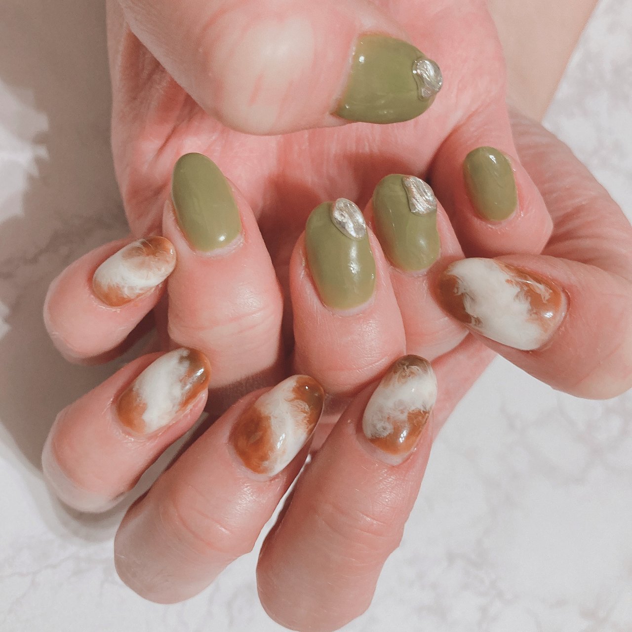 秋 冬 ハンド ジェル ネイルモデル Nails Cheerのネイルデザイン No ネイルブック