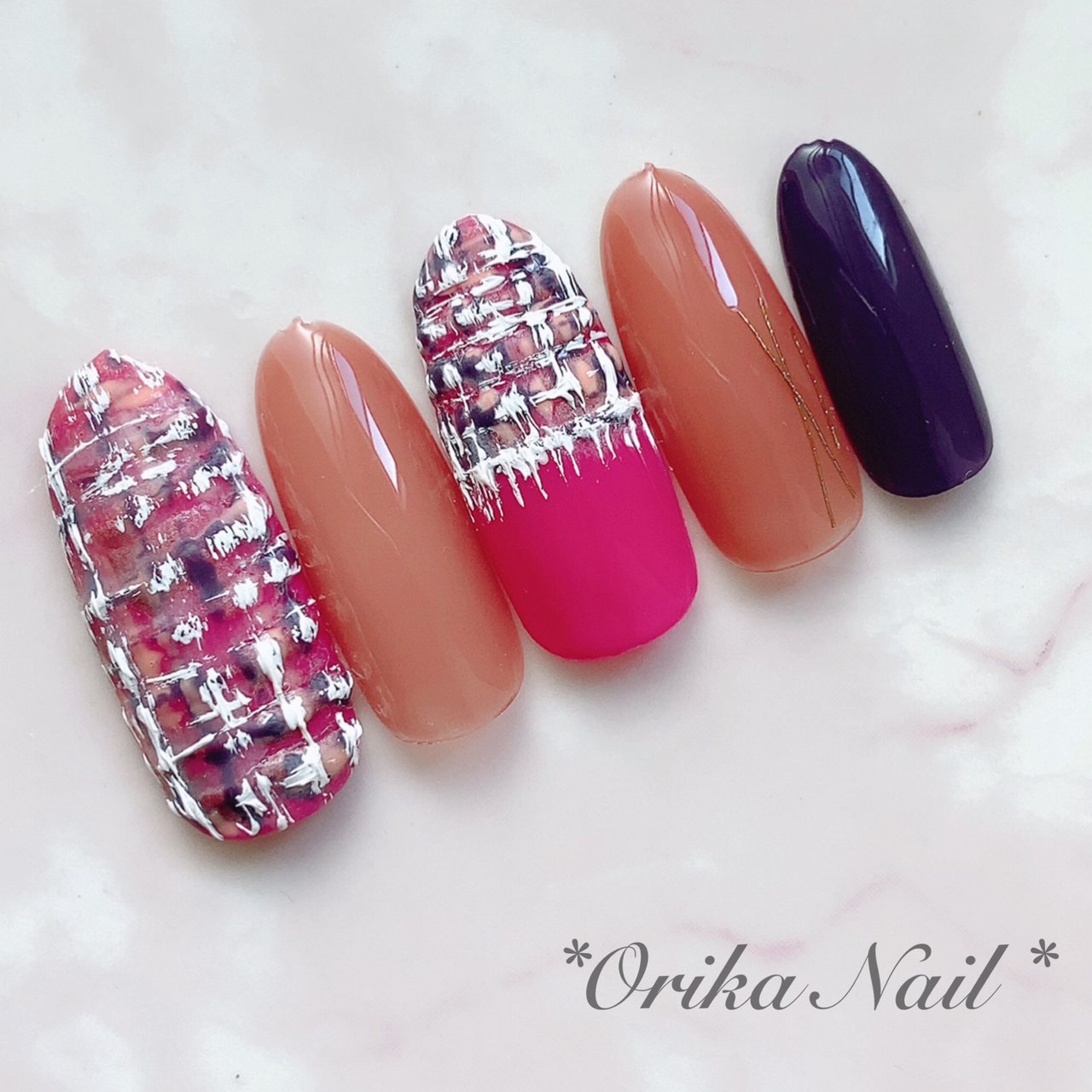 秋 冬 ハンド ツイード ミディアム Orika Nail オリカネイルのネイルデザイン No ネイルブック