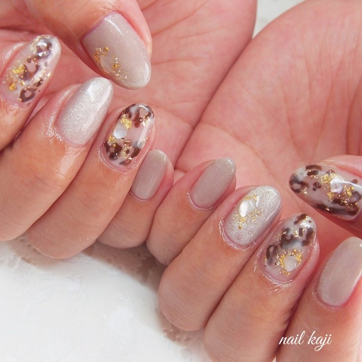 秋 冬 ハンド アニマル柄 ベージュ Nail Kajiのネイルデザイン No ネイルブック