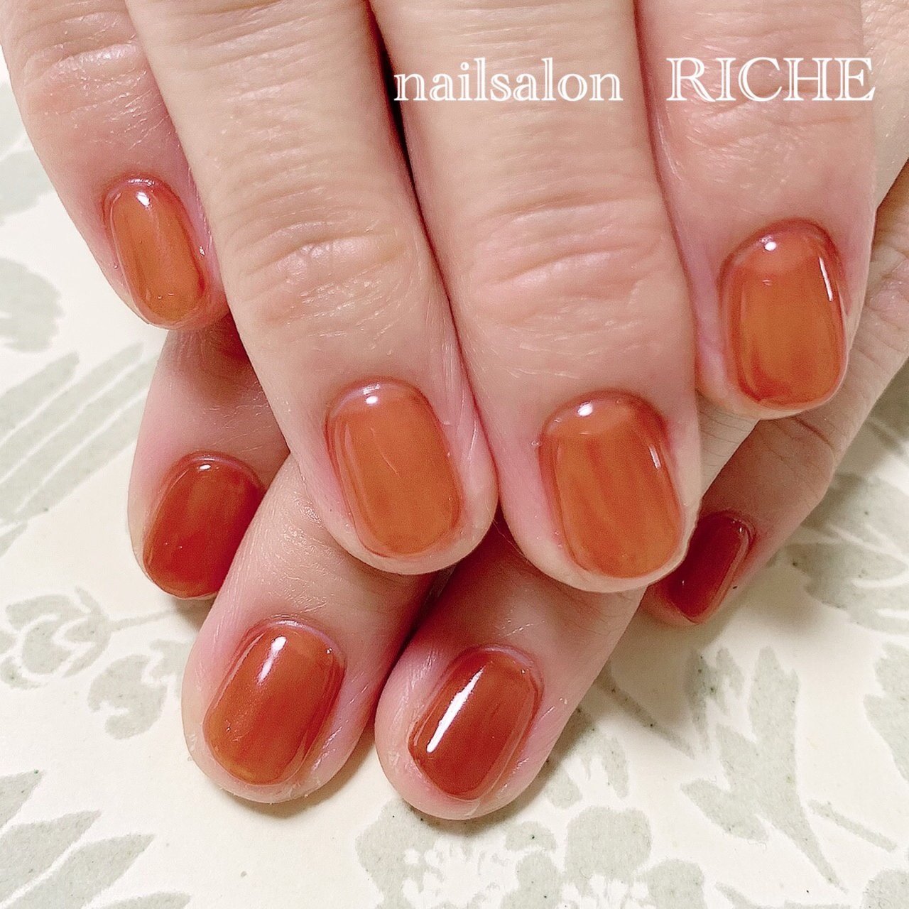 秋 リゾート ハロウィン ハンド シンプル Nailsalon Richeのネイルデザイン No ネイルブック