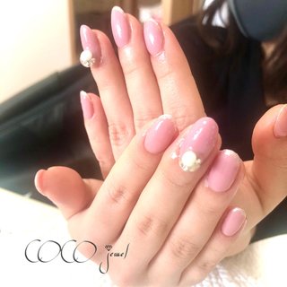 #アートし放題コース💅💕 くすみピンクベース×ラメフレンチ×ビジューアート #オールシーズン #ブライダル #デート #ハンド #フレンチ #ビジュー #ワンカラー #ピンク #グレージュ #シルバー #ジェルネイル #お客様 #sa #ネイルブック