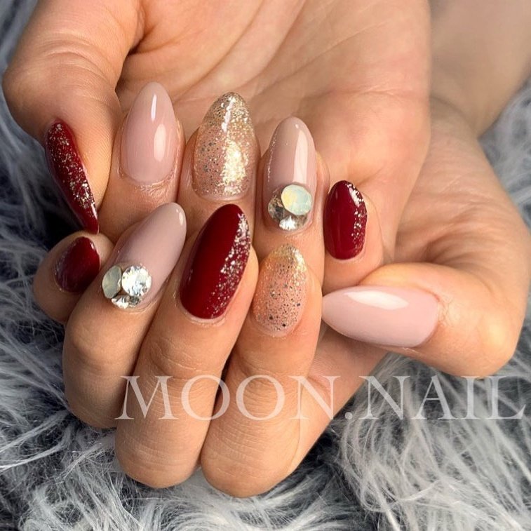 秋 冬 ハンド ラメ ワンカラー Moon Nailのネイルデザイン No ネイルブック