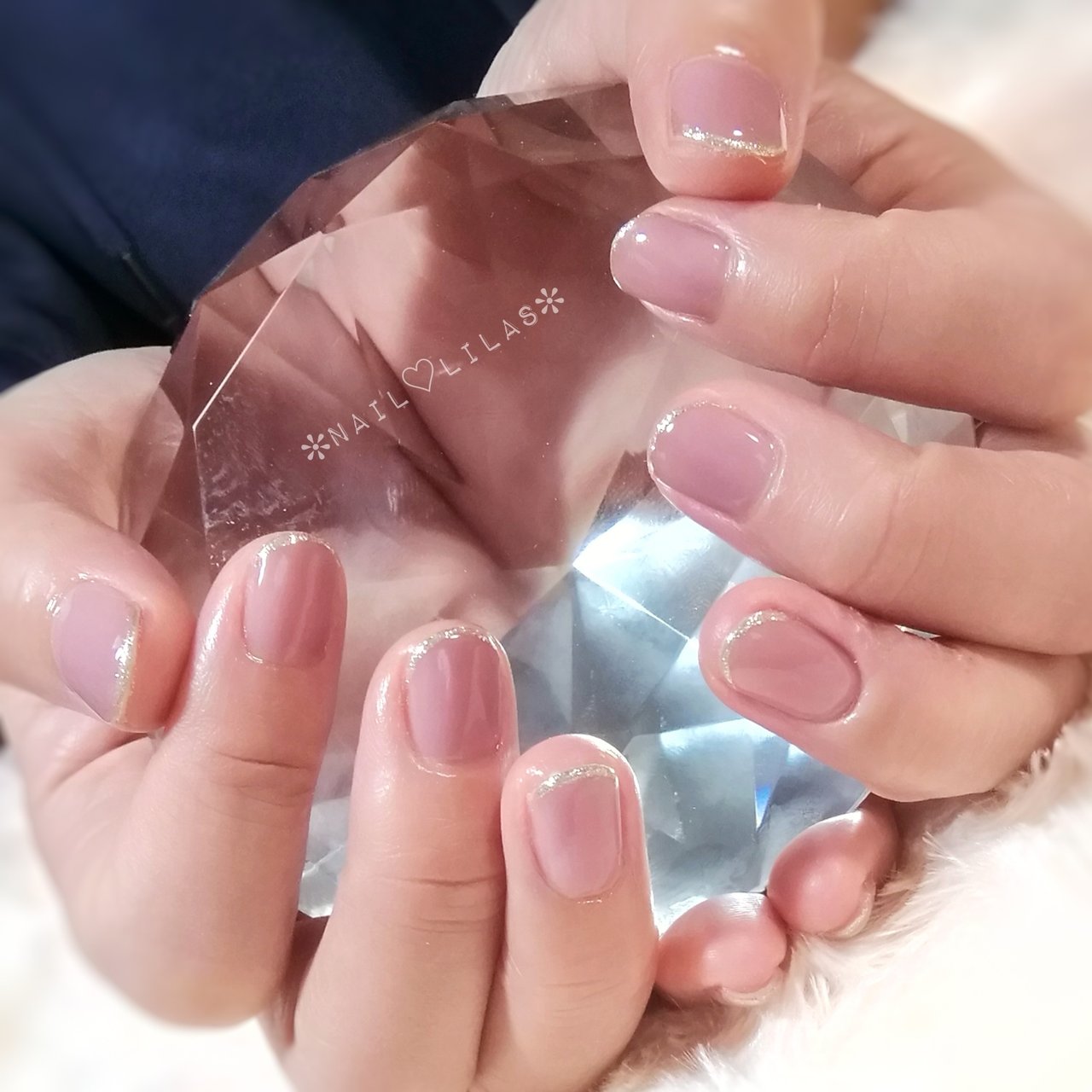 ハンド/シンプル/ラメ/ワンカラー/ベージュ - Kaoriのネイルデザイン