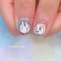 ドラえもんネイルのネイルデザイン ネイルブック
