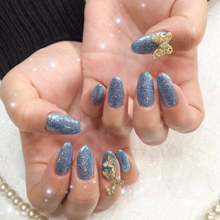 #バタフライネイル #ちょうちょネイル #ちょうちょパーツ #韓国ネイル #ワンカラーネイル #アシメネイル #ラメワンカラー #ブルーネイル #大きめパーツ #パーツアート #ゆらゆらパーツ #キラキラネイル #オーロラ #冬 #クリスマス #ハンド #ビジュー #ラメ #ワンカラー #デコ #ピンク #水色 #シルバー #ジェルネイル #お客様 #リリーラパン #ネイルブック