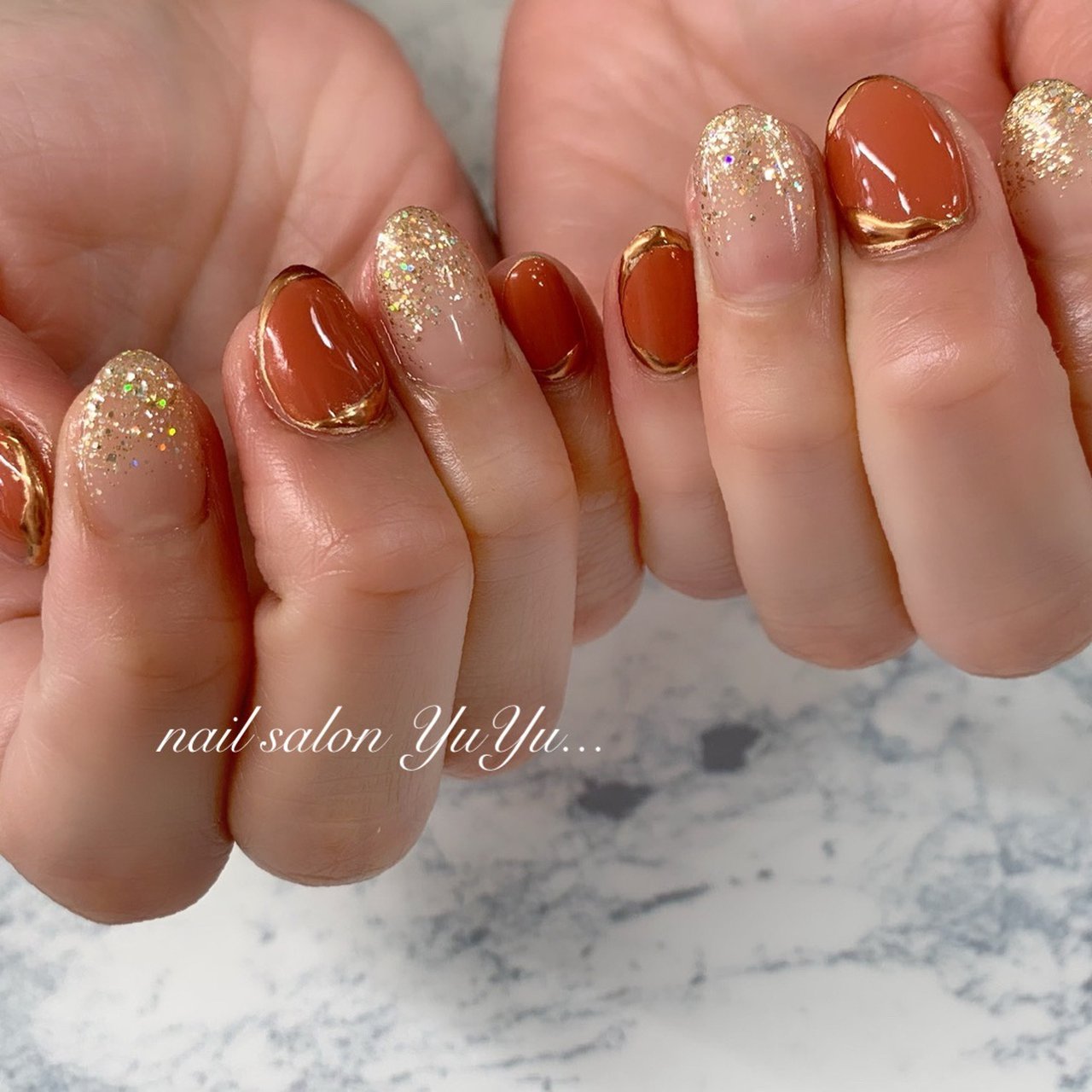 秋 冬 ハンド ラメ ミラー Nail Salon Yuyuのネイルデザイン No ネイルブック