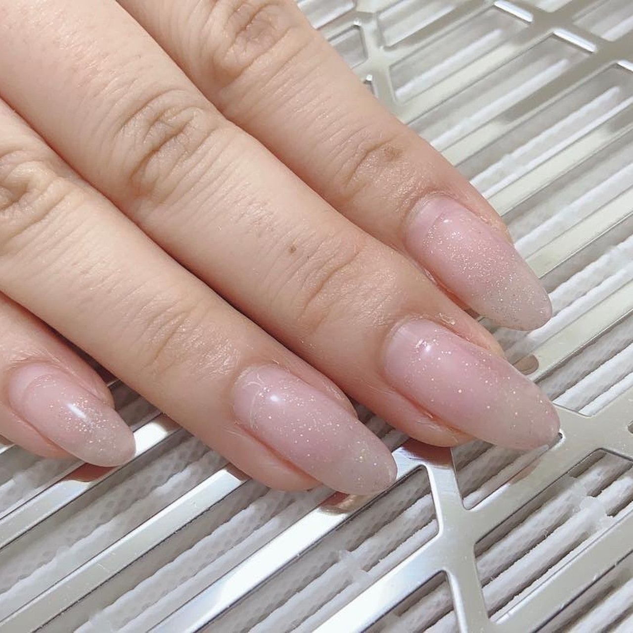 春 夏 オールシーズン オフィス ハンド 名古屋市丸の内 フィルインネイルサロン Finoceフィノーチェのネイルデザイン No ネイルブック