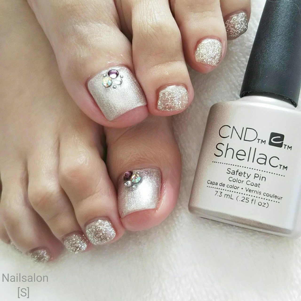 オールシーズン フット シンプル ラメ ワンカラー シェラックネイル専門店 S のネイルデザイン No ネイルブック