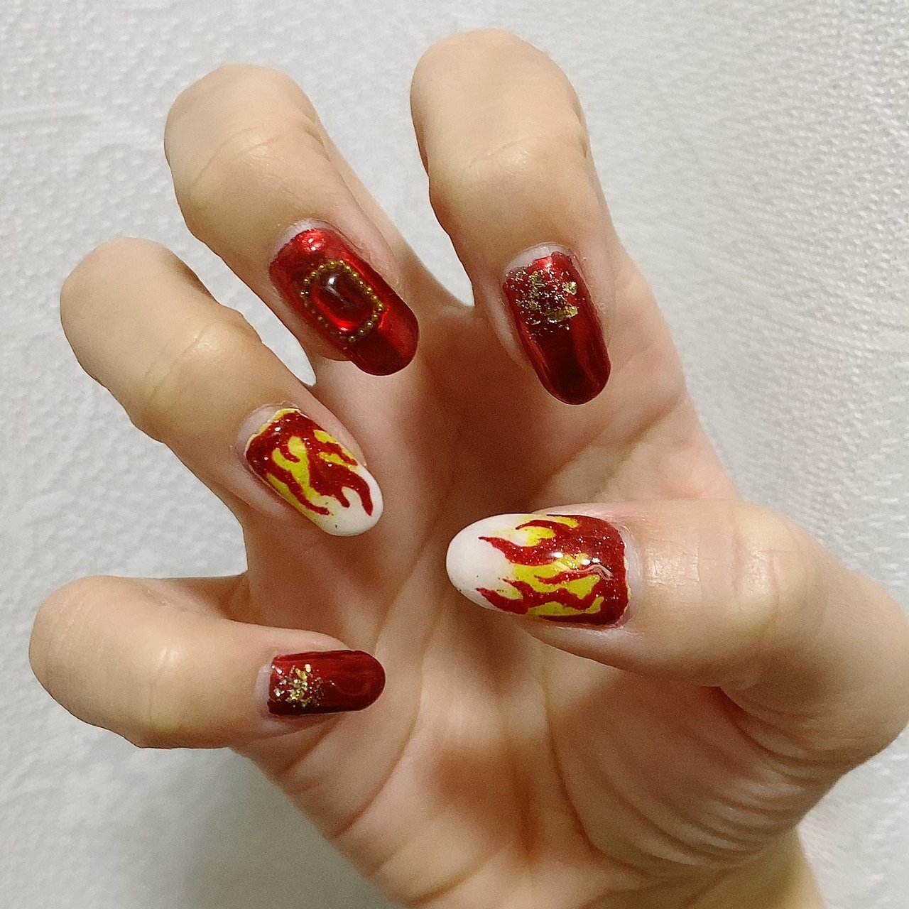 秋 ライブ ハンド 痛ネイル ホイル あいのネイルデザイン No ネイルブック