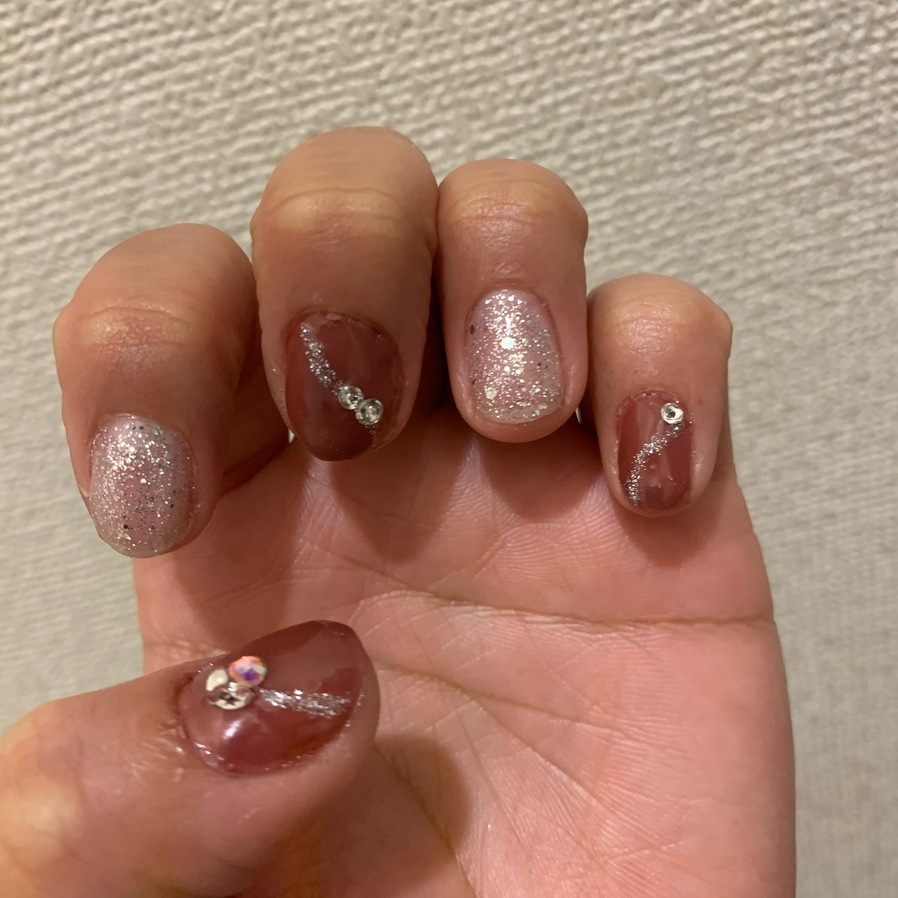 ハンド シンプル ボルドー シルバー セルフネイル Asaのネイルデザイン No ネイルブック