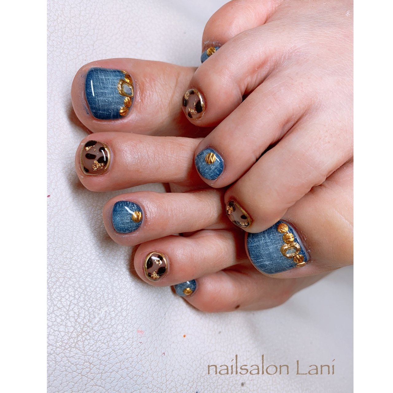 秋 冬 旅行 フット デニム Nail Salon Lani 井上唯 のネイルデザイン No ネイルブック