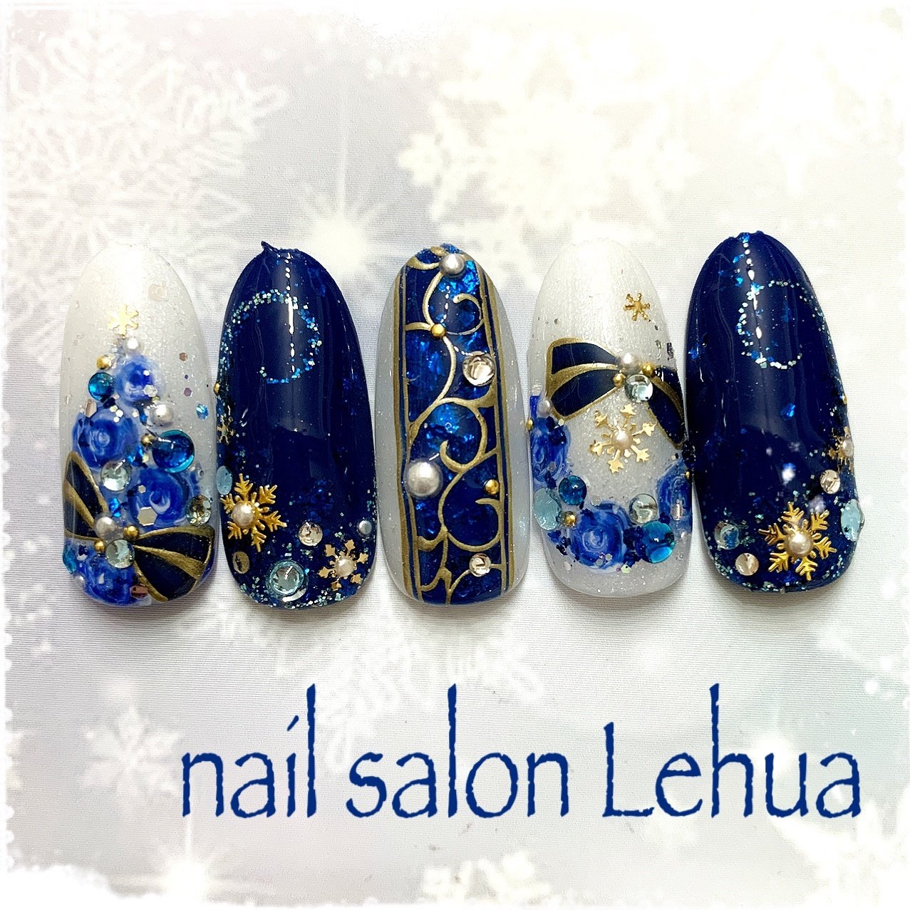 冬 クリスマス パーティー ホログラム ビジュー Lehua レフア 大木萌子のネイルデザイン No ネイルブック