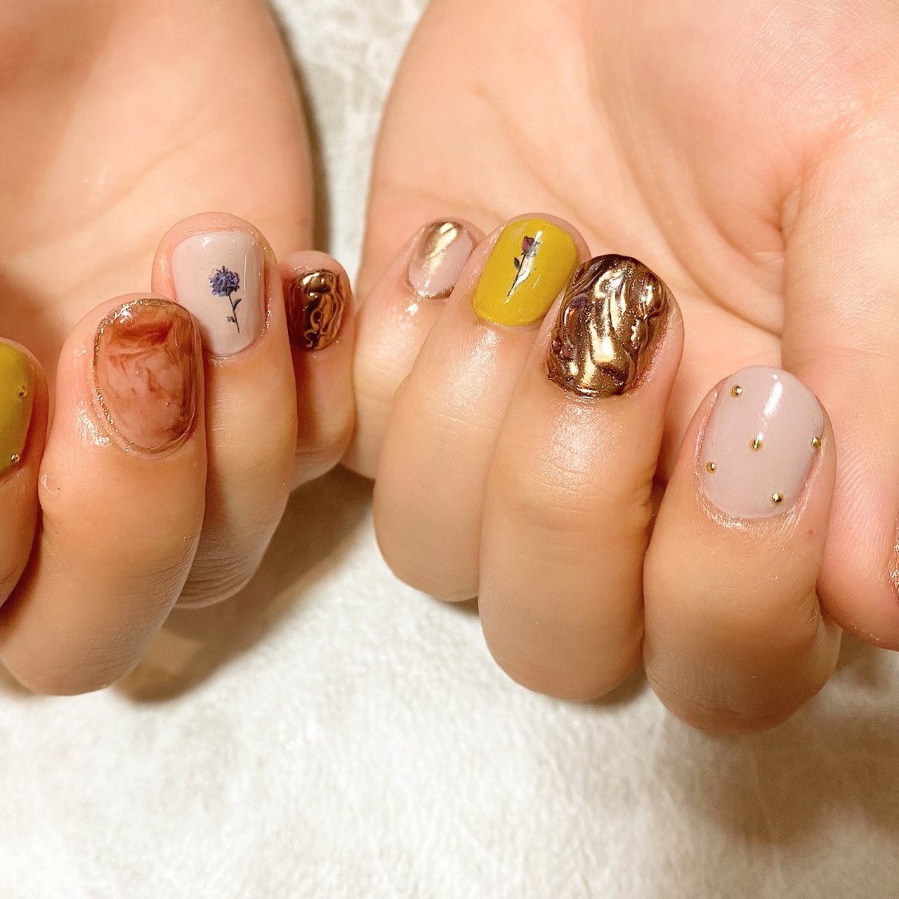 秋 冬 オールシーズン ハンド フラワー Edy Nailのネイルデザイン No ネイルブック