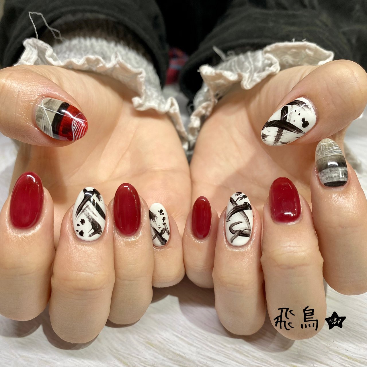 オールシーズン ハンド ミディアム ホワイト ボルドー Asukanailのネイルデザイン No ネイルブック