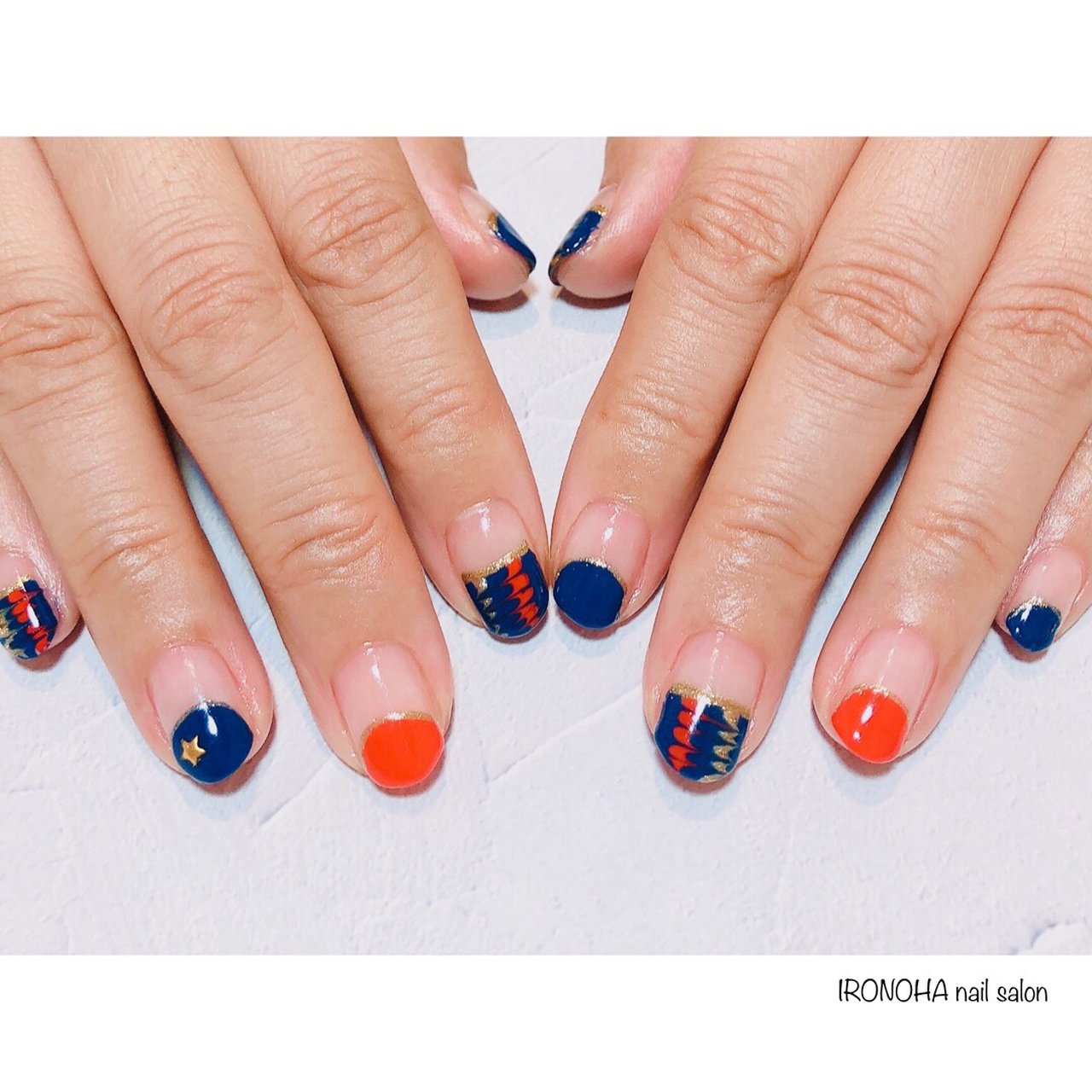 オールシーズン スポーツ ハンド 変形フレンチ ラメ Ironoha Nailのネイルデザイン No ネイルブック