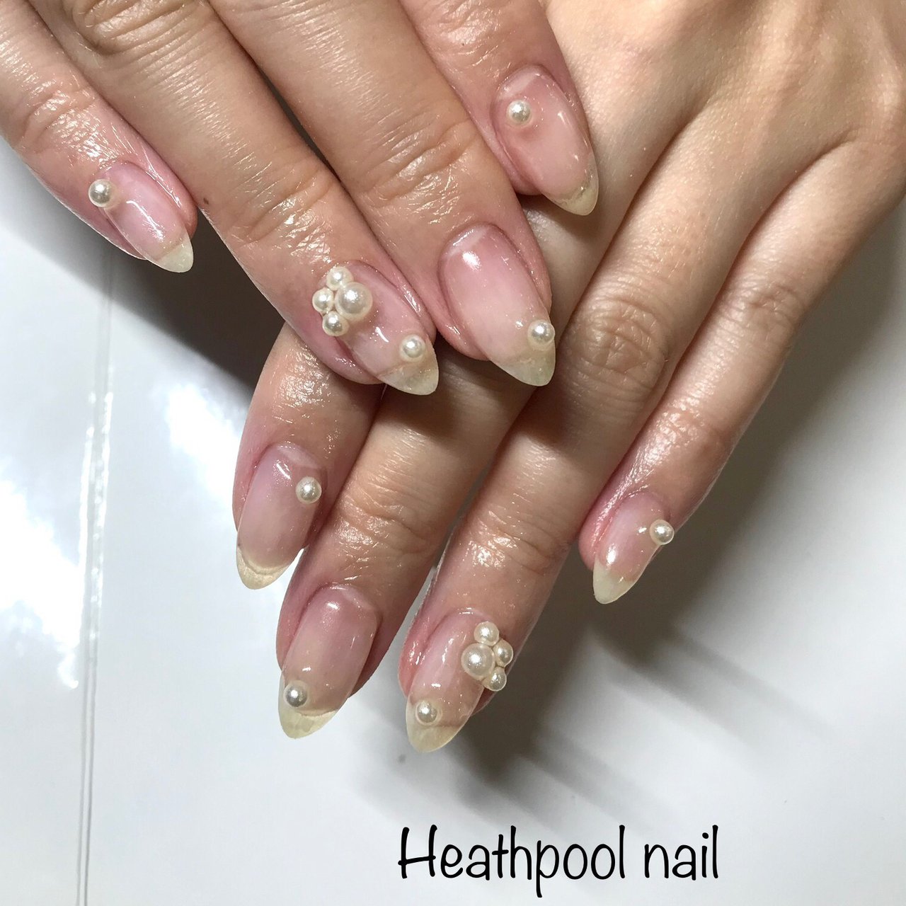 ハンド パール クリア ジェルネイル Heathpoolnailのネイルデザイン No ネイルブック