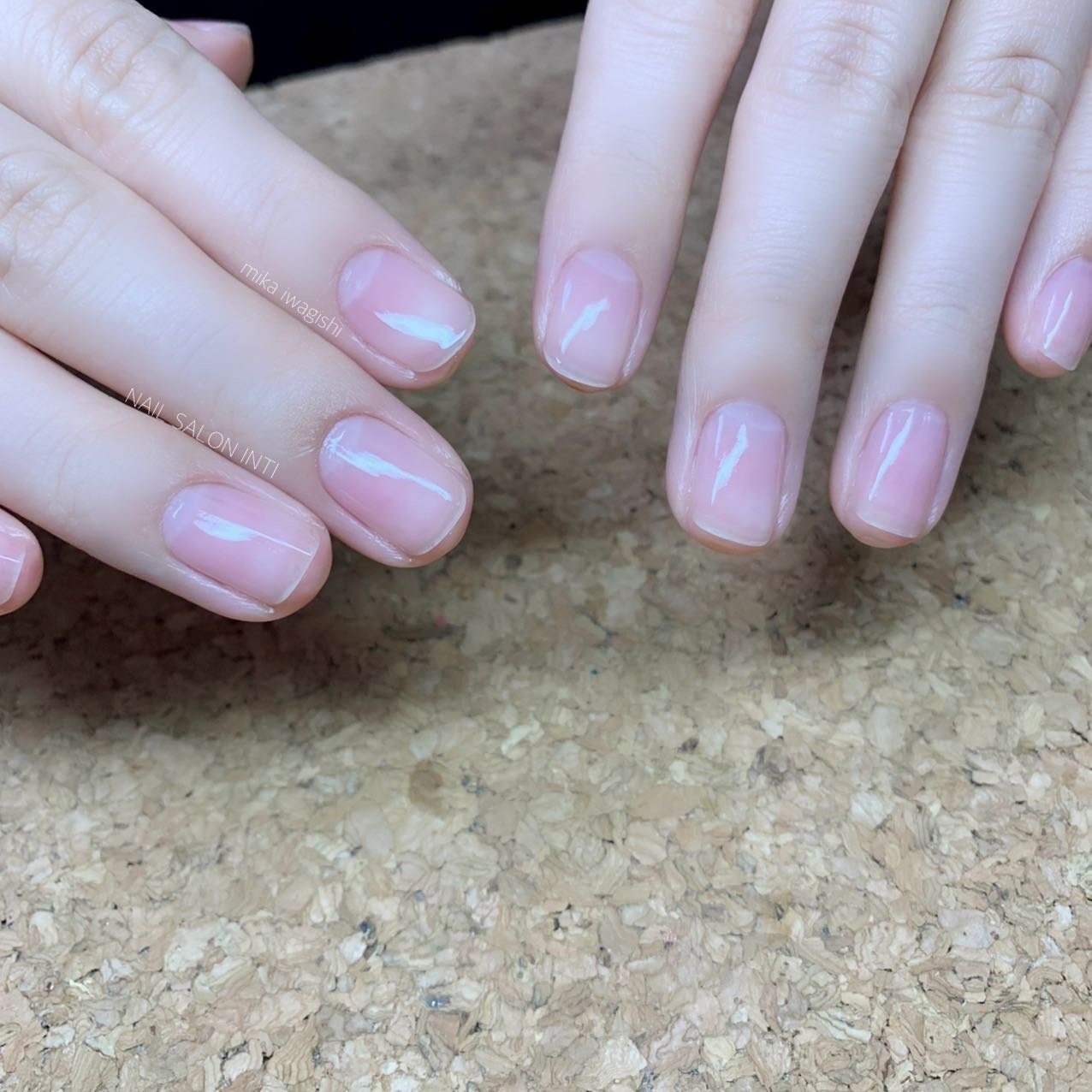 オールシーズン オフィス パーティー デート ハンド Nailsalon Inti 岩岸美華 のネイルデザイン No ネイルブック