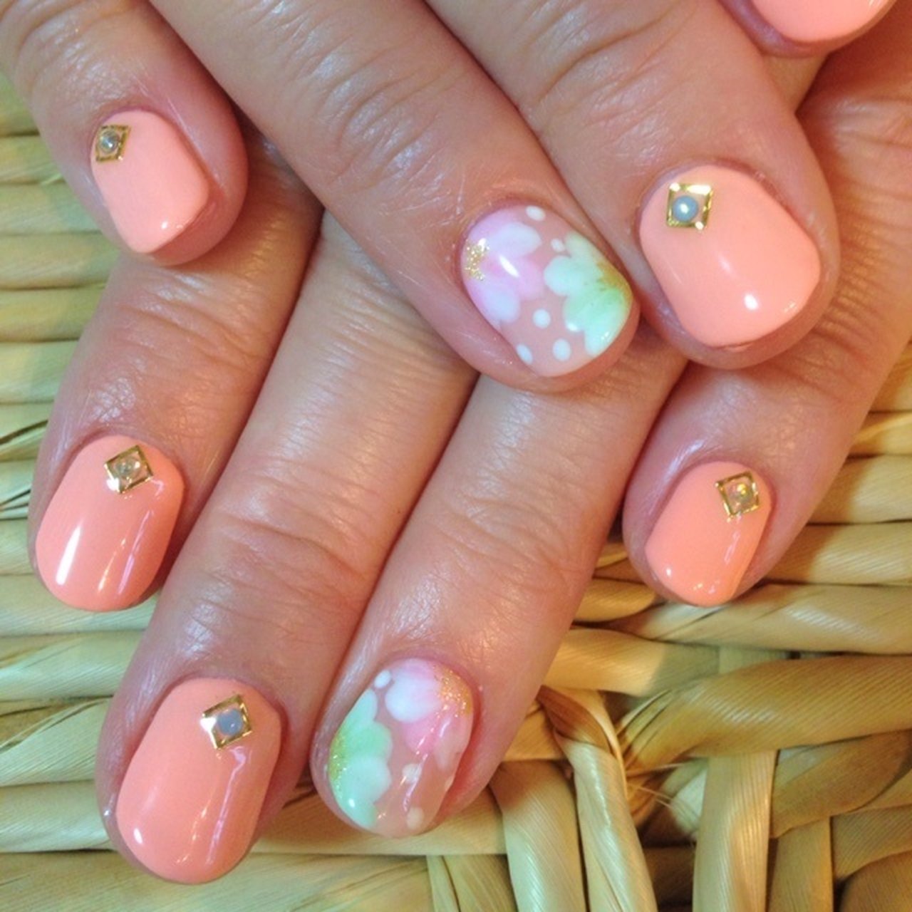 フラワー オレンジ 石川由佳のネイルデザイン No 9340 ネイルブック