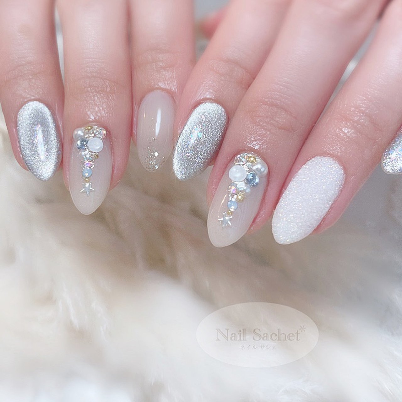 冬 クリスマス ラメ シュガー ホワイト 東京nailsachet ネイルサシェのネイルデザイン No ネイルブック