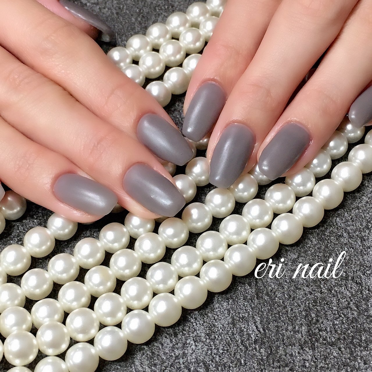 秋 冬 ハンド ワンカラー グレー 名古屋市天白区 自宅ネイルサロン Eri Nailのネイルデザイン No ネイルブック