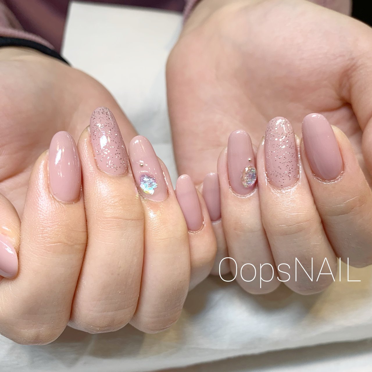 ハンド シンプル ラメ ワンカラー ピンク Oops Lovinaのネイルデザイン No ネイルブック