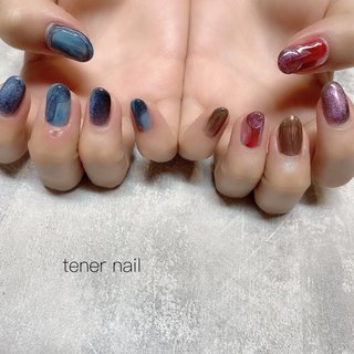 赤と青❤️💙 
#nail
#gelnail
#テネルネイル
#新宿ネイルサロン
#新宿
#パラジェル
#ジェルネイル
#ニュアンスネイル
#ネイル好きな人と繋がりたい
#オシャレネイル
#ちぐはぐネイル
#アシメネイル
#冬ネイル
#スターギャラクシーネイル
#マグネットネイル #オールシーズン #成人式 #ライブ #女子会 #ハンド #ラメ #ワンカラー #水滴 #マグネット #ミラー #ミディアム #レッド #ブルー #メタリック #ジェルネイル #テネルネイル　tener nail #ネイルブック