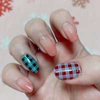 21年 新着順 チェック マニキュアのネイルデザイン ネイルブック