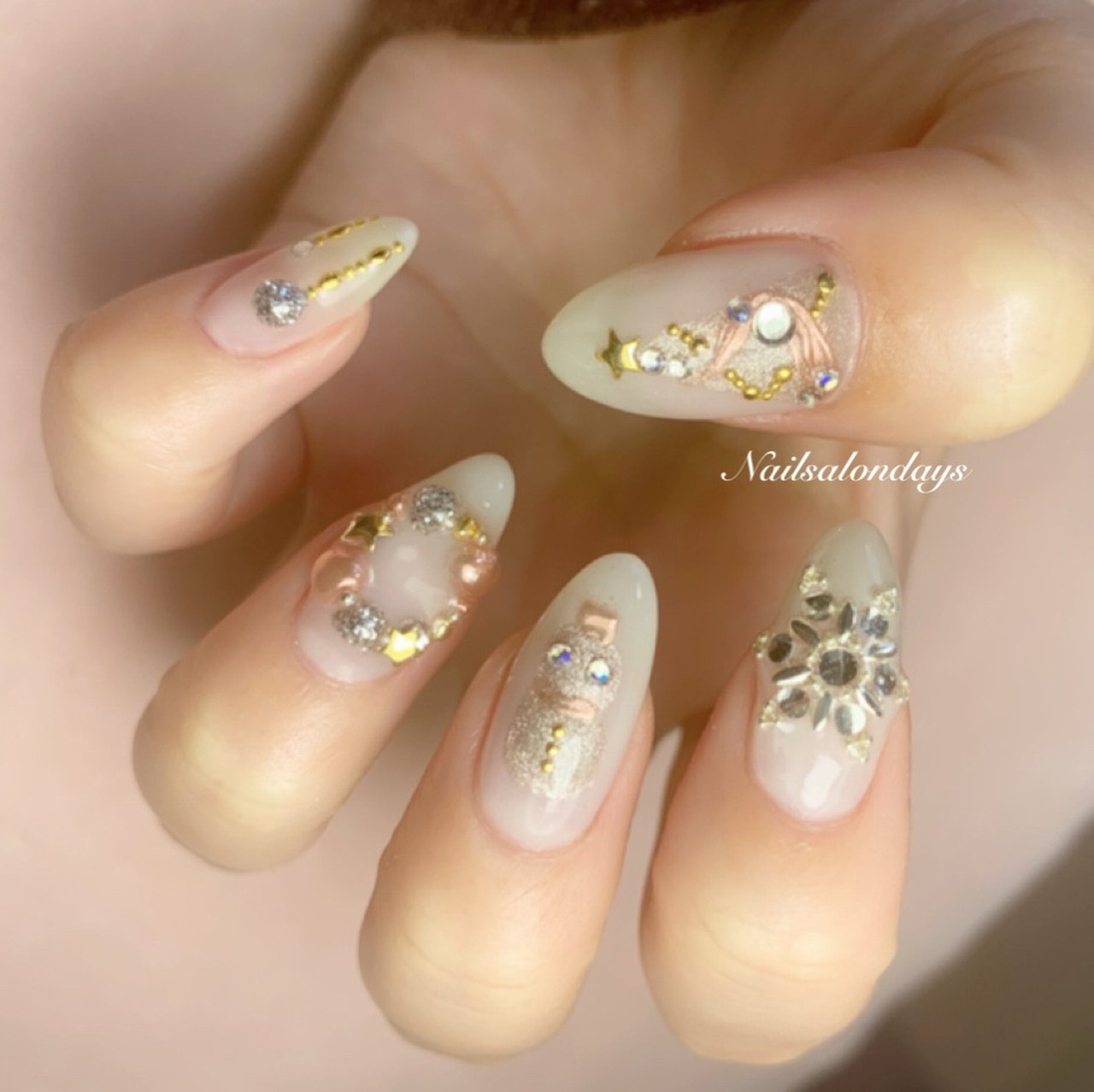 冬 クリスマス パーティー デート ハンド Nail Salon Daysのネイルデザイン No ネイルブック