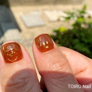 秋 女子会 スヌーピーネイルのネイルデザイン ネイルブック