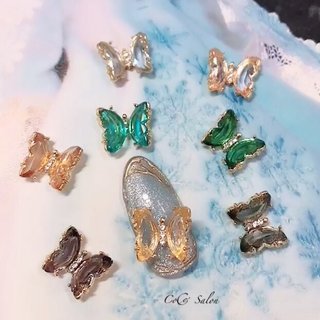 #ちょうちょネイル #マグネットネイル 
#ミラーネイル 
#シアーネイル 
#ブルーネイル
#スターギャラクシーネイル 
#キラキラネイル
#立体ネイル 
#アンティークネイル
#囲みネイル
#クリスマスネイル
#ジェル長さ出し
#スカルプネイル
#パラジェル導入サロン 
#イベントネイル 
#シンプルネイル
#オフィスネイル
#デートネイル 
#パーティーネイル 
#おしゃれネイル
#トレンドネイル
#cocosalon #オールシーズン #成人式 #ライブ #パーティー #ハンド #ビジュー #ワンカラー #3D #マグネット #ミラー #水色 #シルバー #パステル #ジェルネイル #ネイルチップ #CoCo Salon #ネイルブック