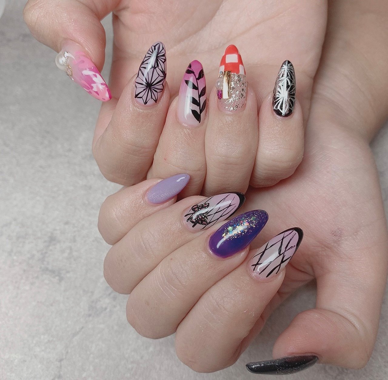 オールシーズン 女子会 ハンド フレンチ ラメ Bg Nailのネイルデザイン No ネイルブック