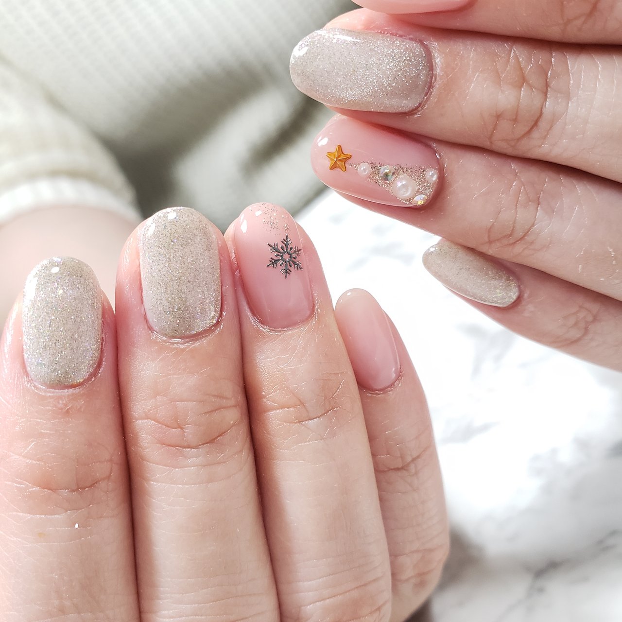 冬 クリスマス オフィス パーティー ハンド プルメリアのネイルデザイン No ネイルブック