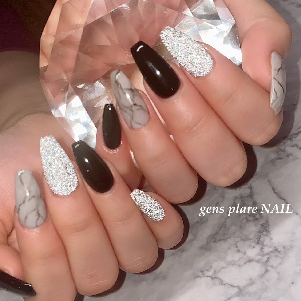 ネットワーク全体の最低価格に挑戦 Nail　オーロラスノー　ミックスグリッター　1g入り(メール便でも可)