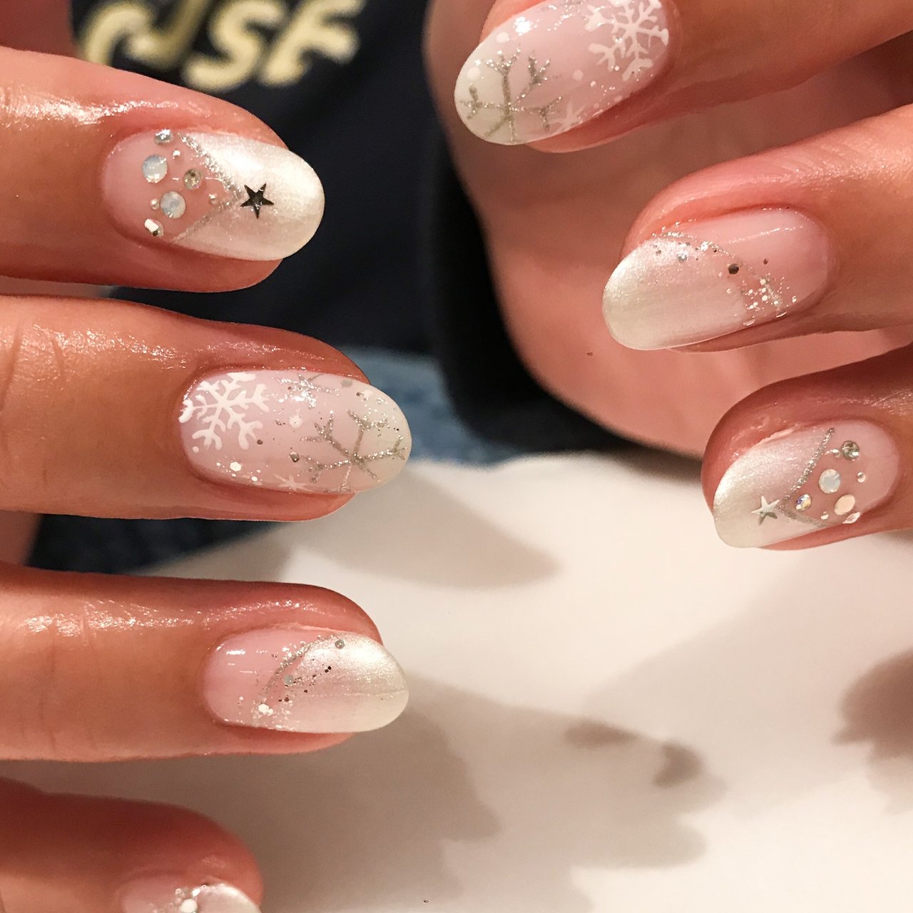 冬 クリスマス デート 女子会 ハンド Nailsalon Mariposaのネイルデザイン No ネイルブック